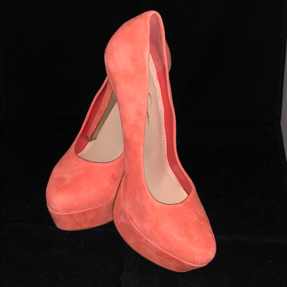 Jessica Simpson “WALEO” Heels